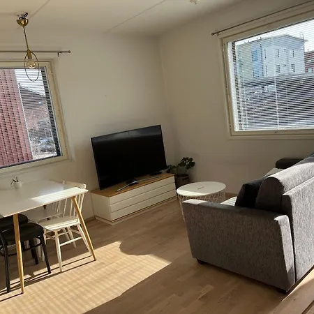 Riverside Cozy Flat In Apartamento