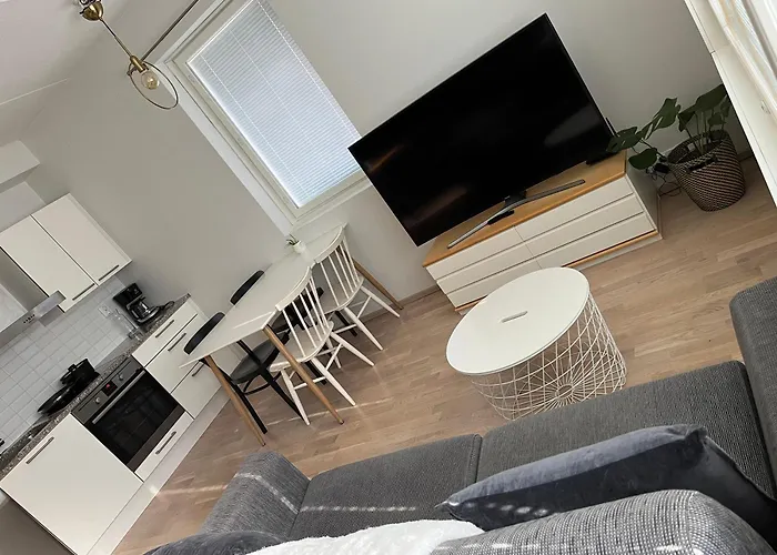 Riverside Cozy Flat In Апартаменты *