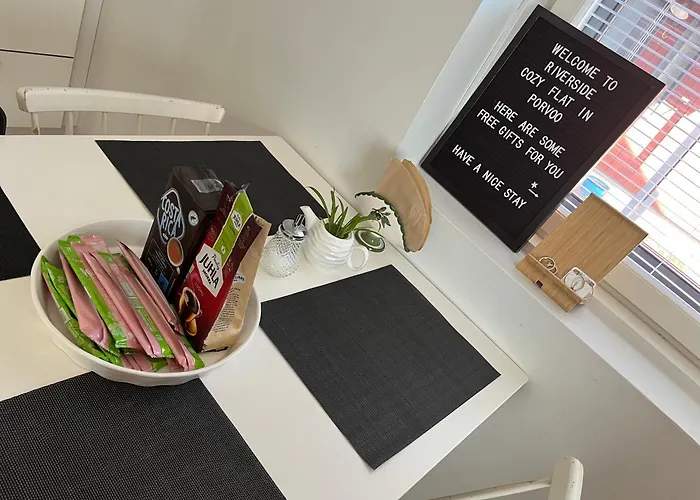 Riverside Cozy Flat In *